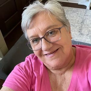 Meet your Posher, Joanna